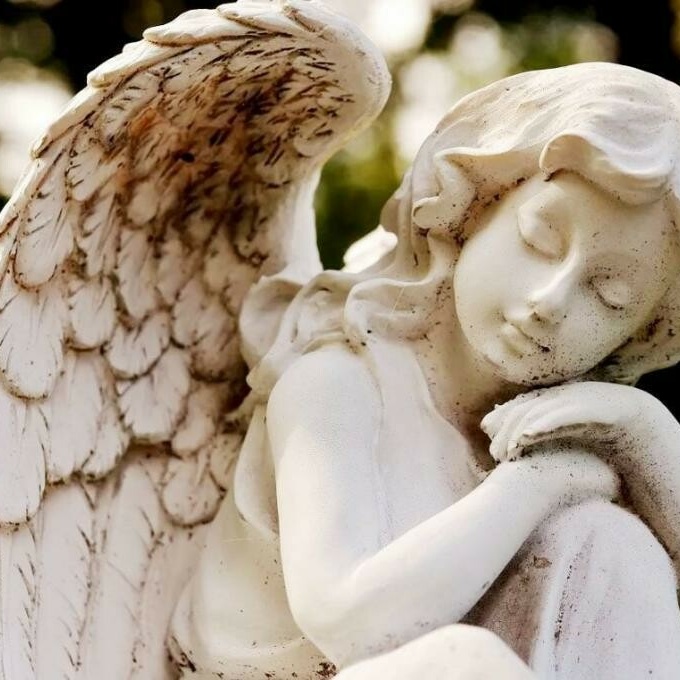 Фото Виды скульптур на могилу