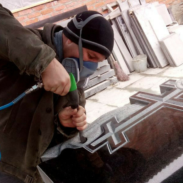 Фото Как изготавливают памятники на могилу: технология производства