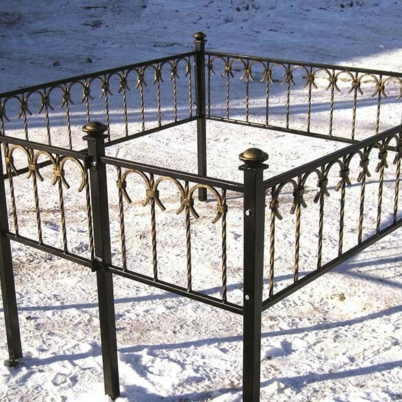 Фото Какую выбрать ограду на могилу